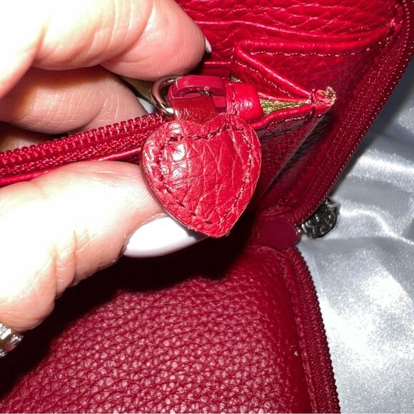 Brighton Red Croc-Embossed Organizer Wallet Crossbody - Picture 11 of 13